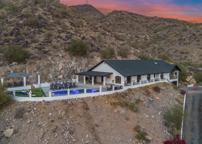 Holiday home Built Into A Mountain - Heated Pool & Sports Lounge *